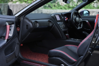 日産 GT-R Black edition