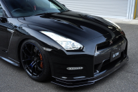 日産 GT-R Black edition