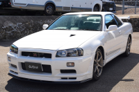 日産 スカイライン GT-R V-spec