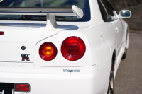 日産 スカイライン GT-R V-spec