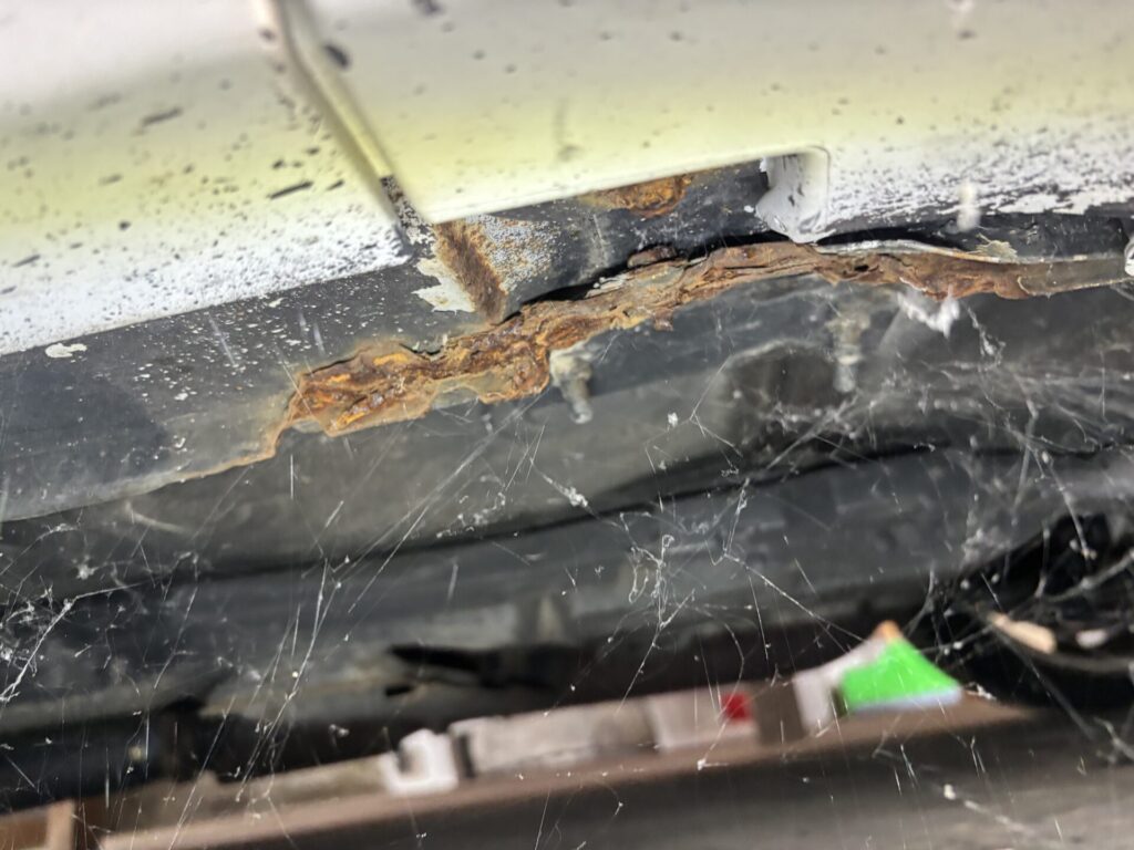 スカイライン33GTR R33 腐食