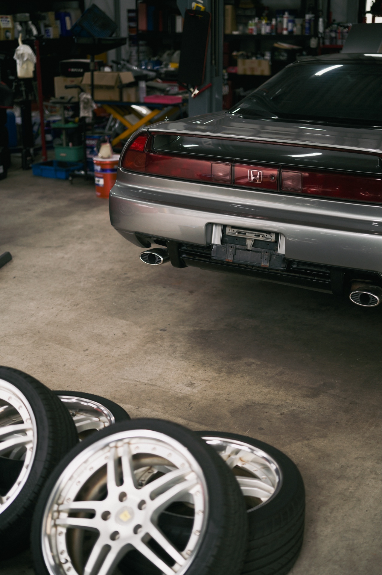 NSX 査定 オールペイント車 リアビューと取り外しホイール